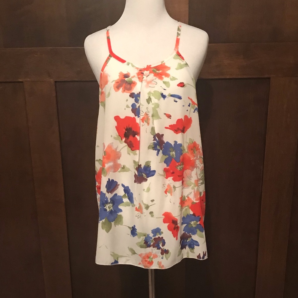 Color Swatch | Floral Blouse Size Medium